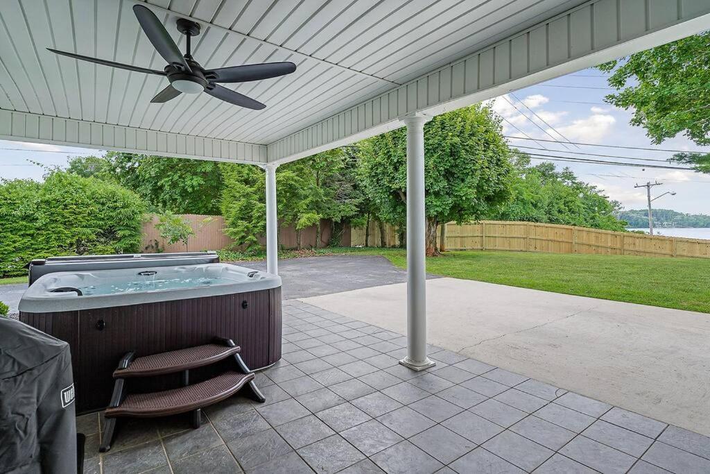 Lake Home, Dock, Fire Pit, Hot Tub, Game Room, Etc Winchester 外观 照片